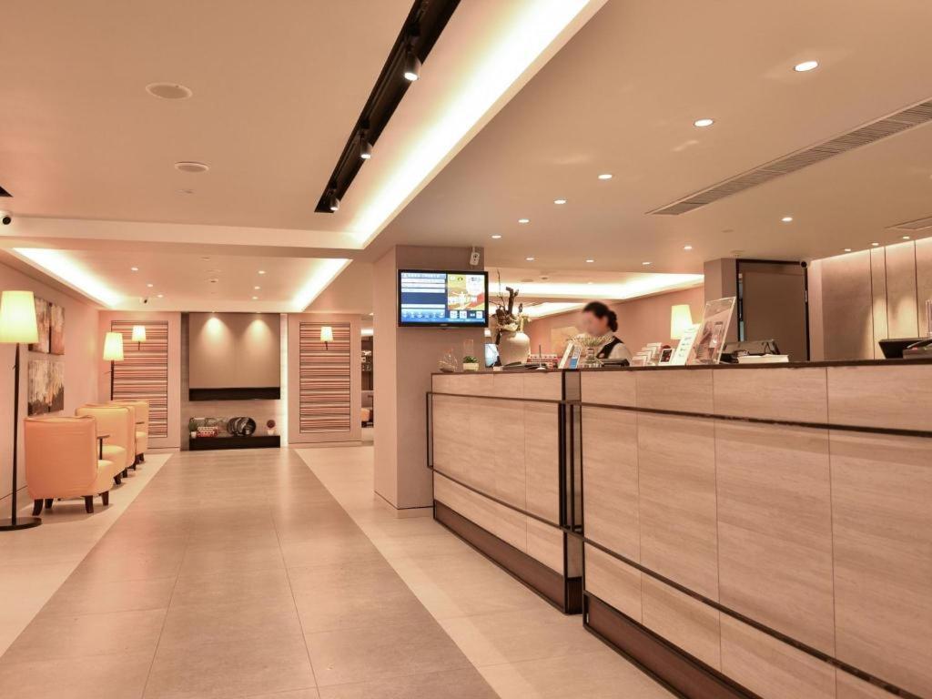 Home Inns Plus Shanghai Xujiahui Branch Zewnętrze zdjęcie
